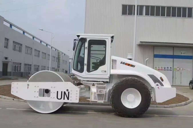 世界有我，九游老哥J9俱乐部官网助力结合国维和工作。