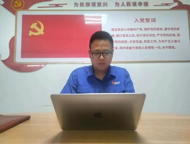 77136826c156482e8bd44ae05e1f367b